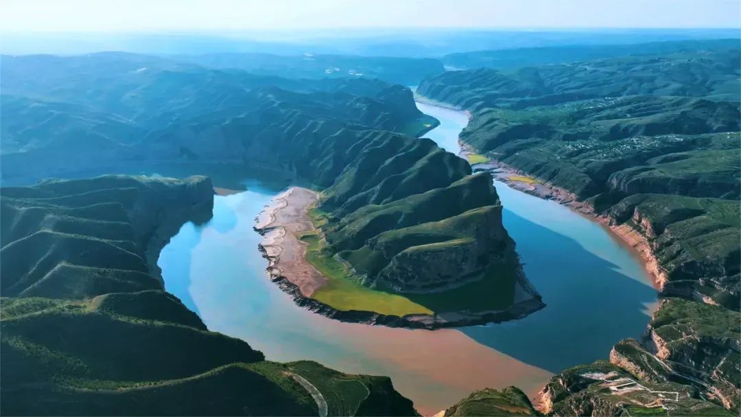 【5A】呼和浩特市老牛灣黃河大峽谷旅游區(qū)